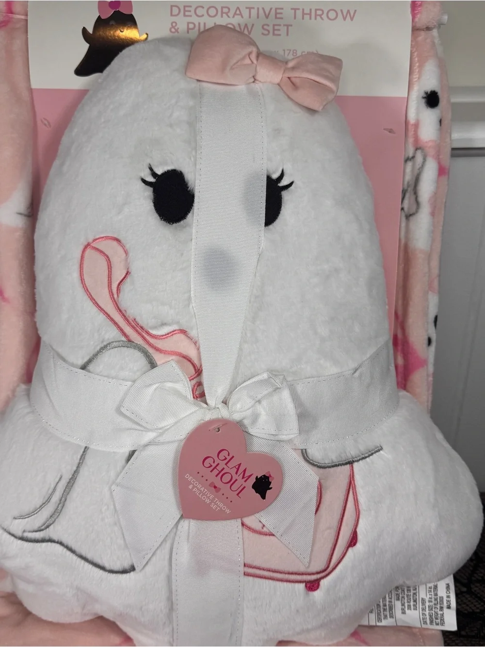 NEW Glam Ghoul Ghost on a Phone Matching Halloween Pillow and Blanket
